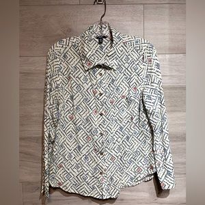 3/$30 Hatley printed Button Down size Medium